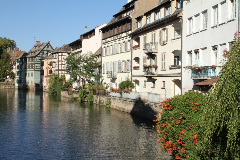 canal-houses_Strasbourg_France_UNCORRECTED